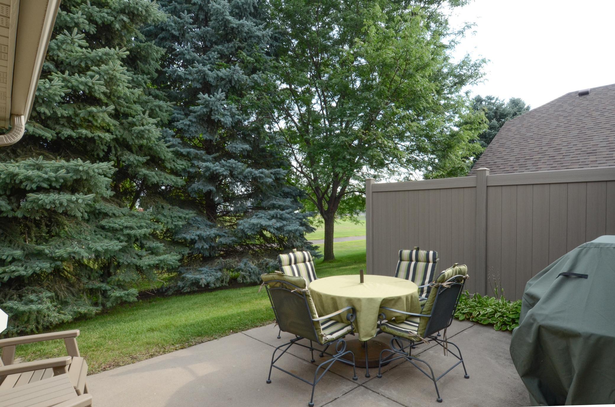 3720 Ladyslipper Lane N
