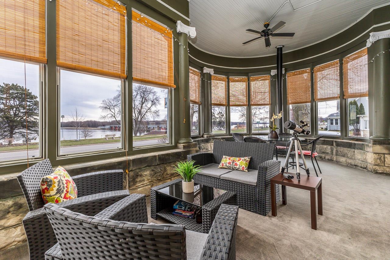 500 N Riverview Street