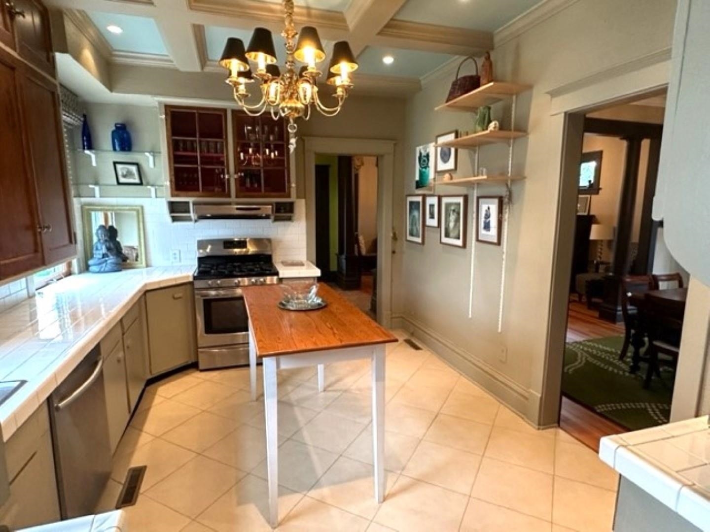 304 N Riverview Street