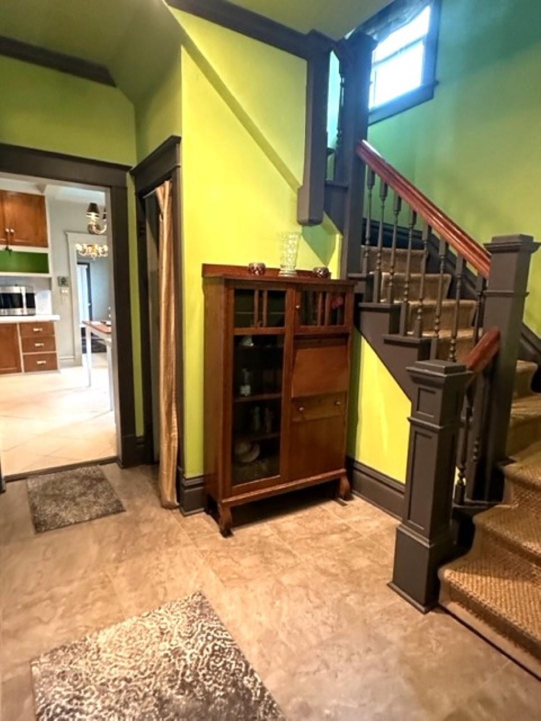 304 N Riverview Street