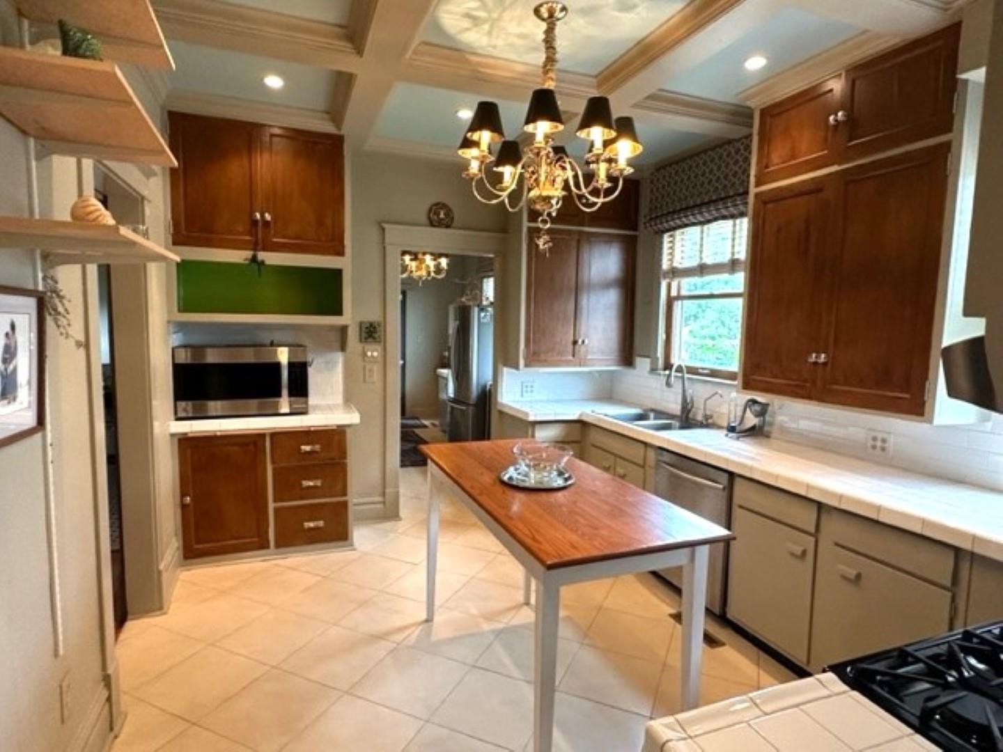 304 N Riverview Street