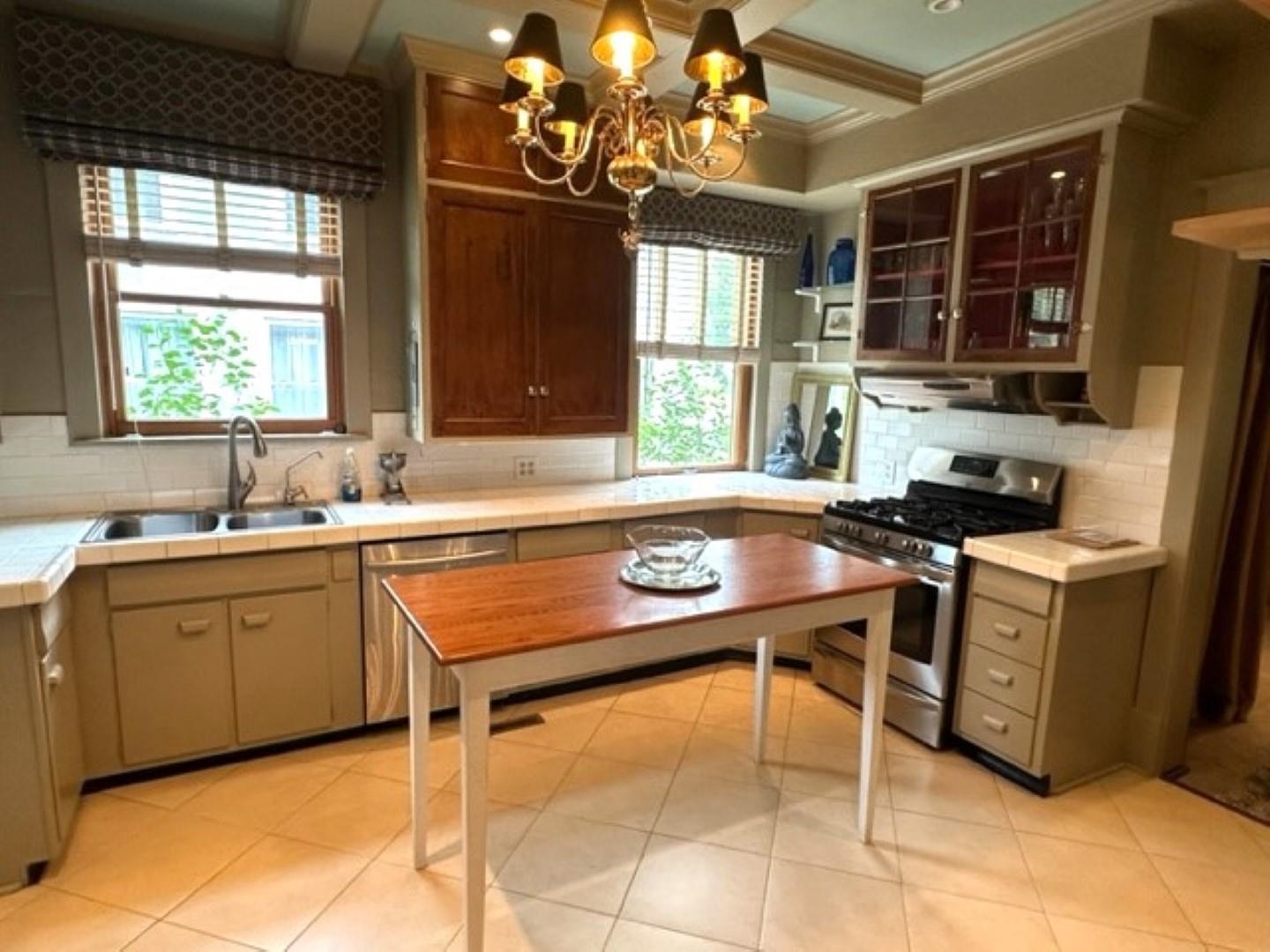 304 N Riverview Street