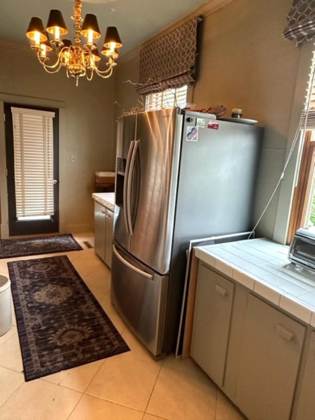 304 N Riverview Street