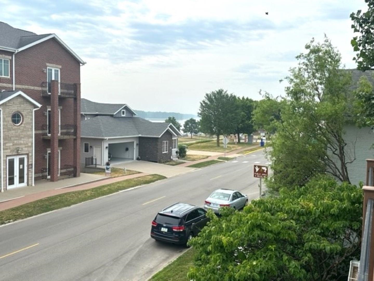 304 N Riverview Street