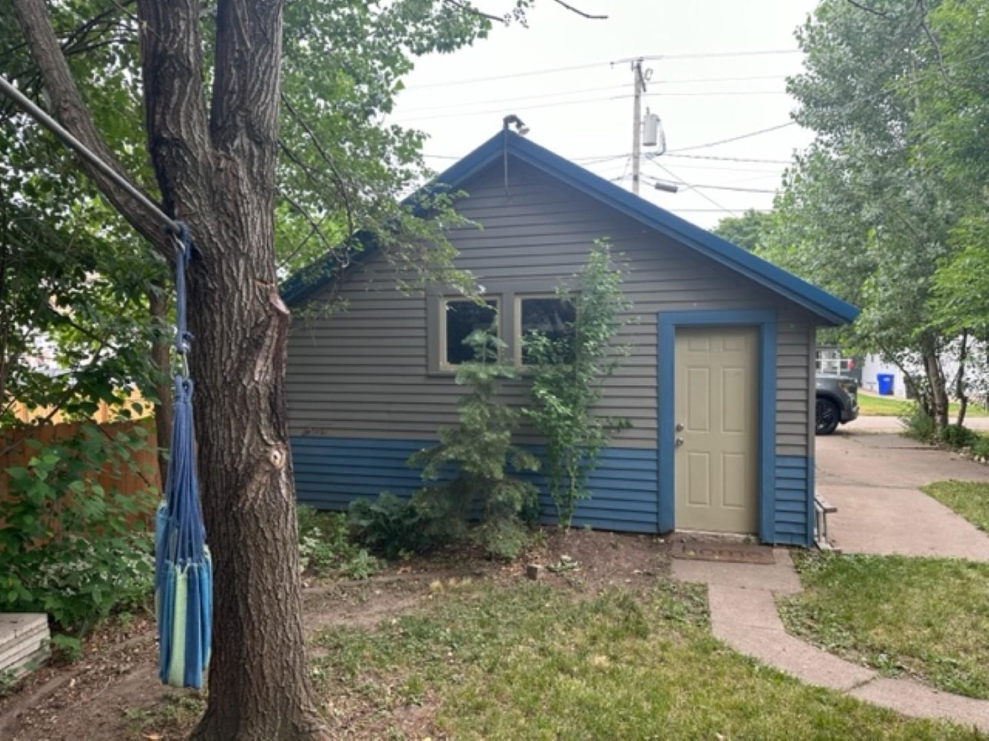 304 N Riverview Street