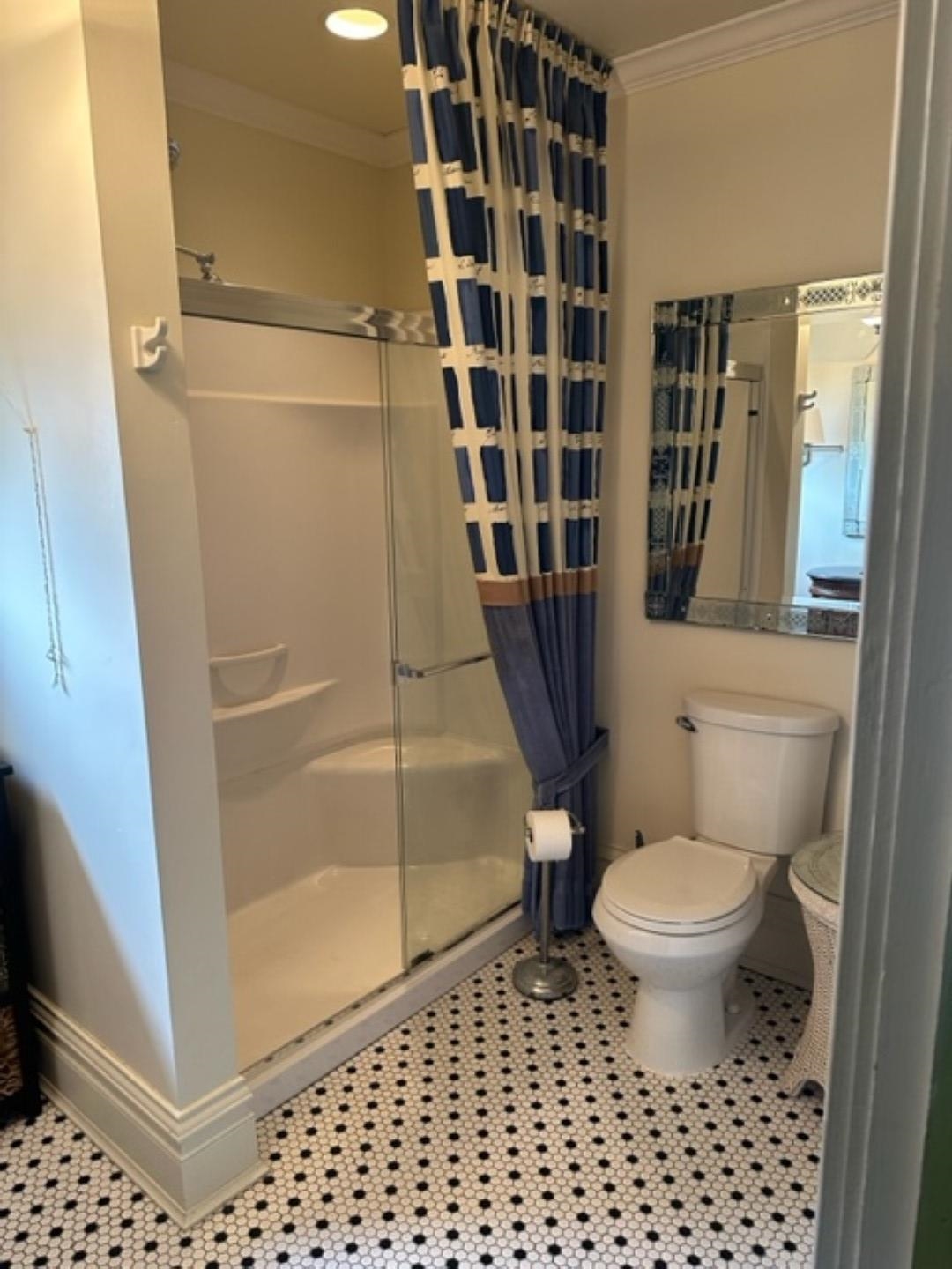 304 N Riverview Street