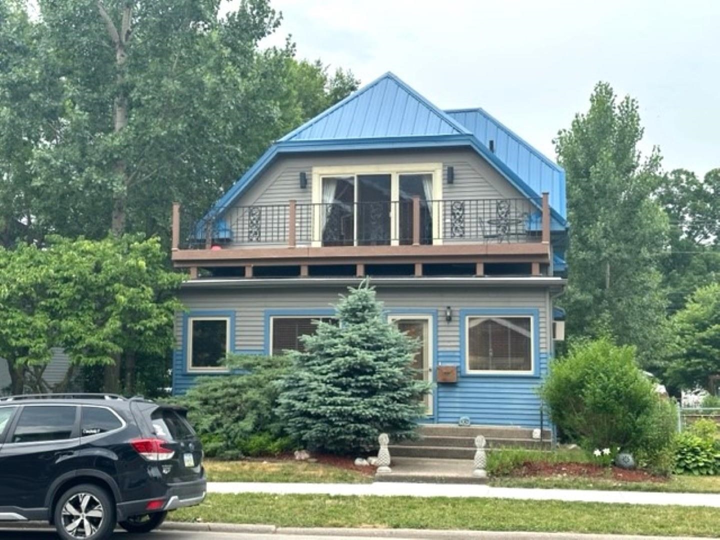 304 N Riverview Street