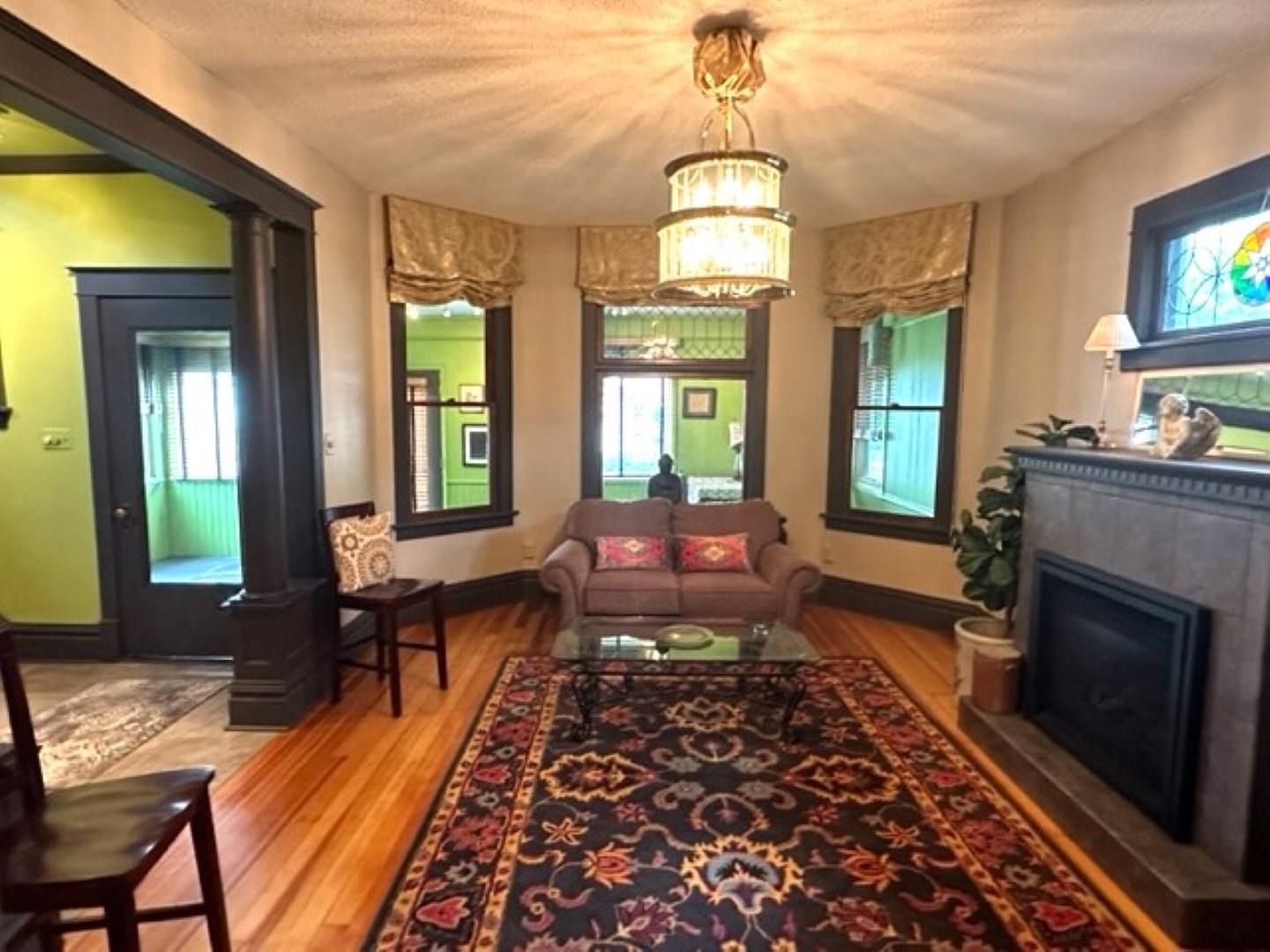 304 N Riverview Street