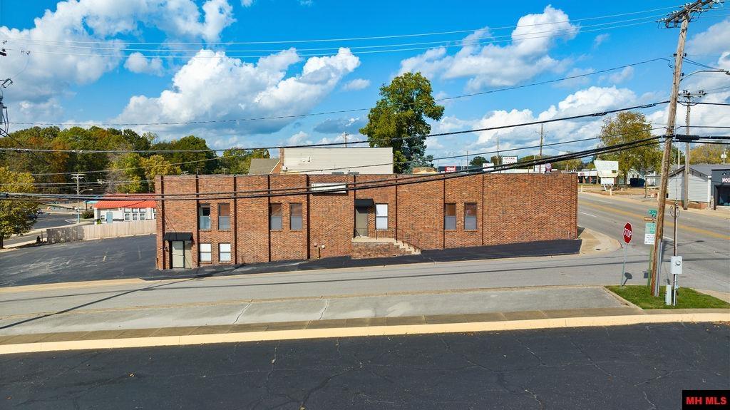 420 S MAIN STREET