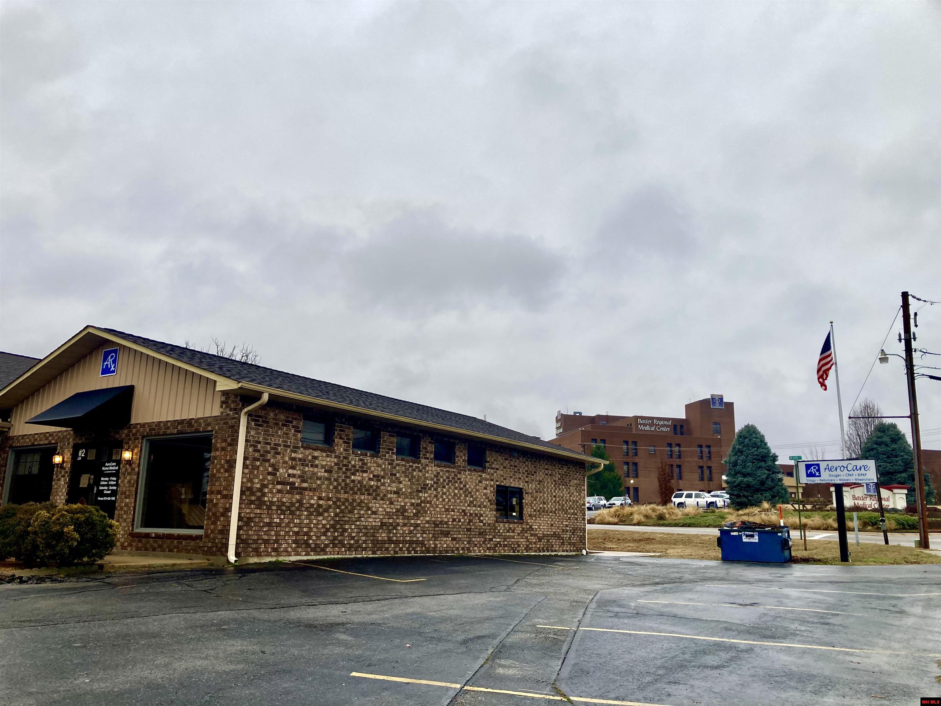 2 MEDICAL PLAZA