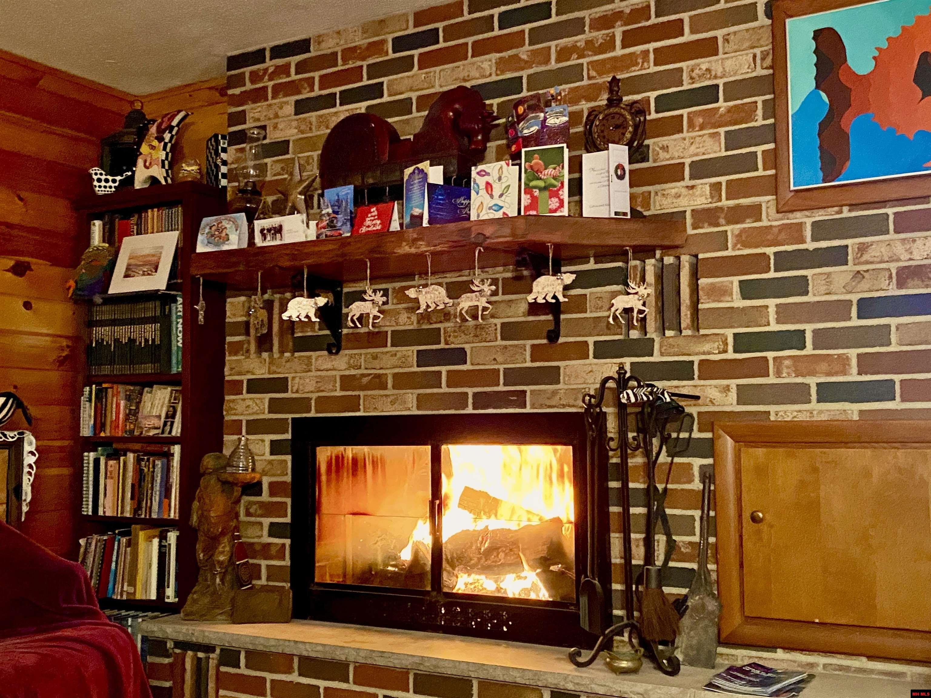 49 WATERFRONT CIRCLE