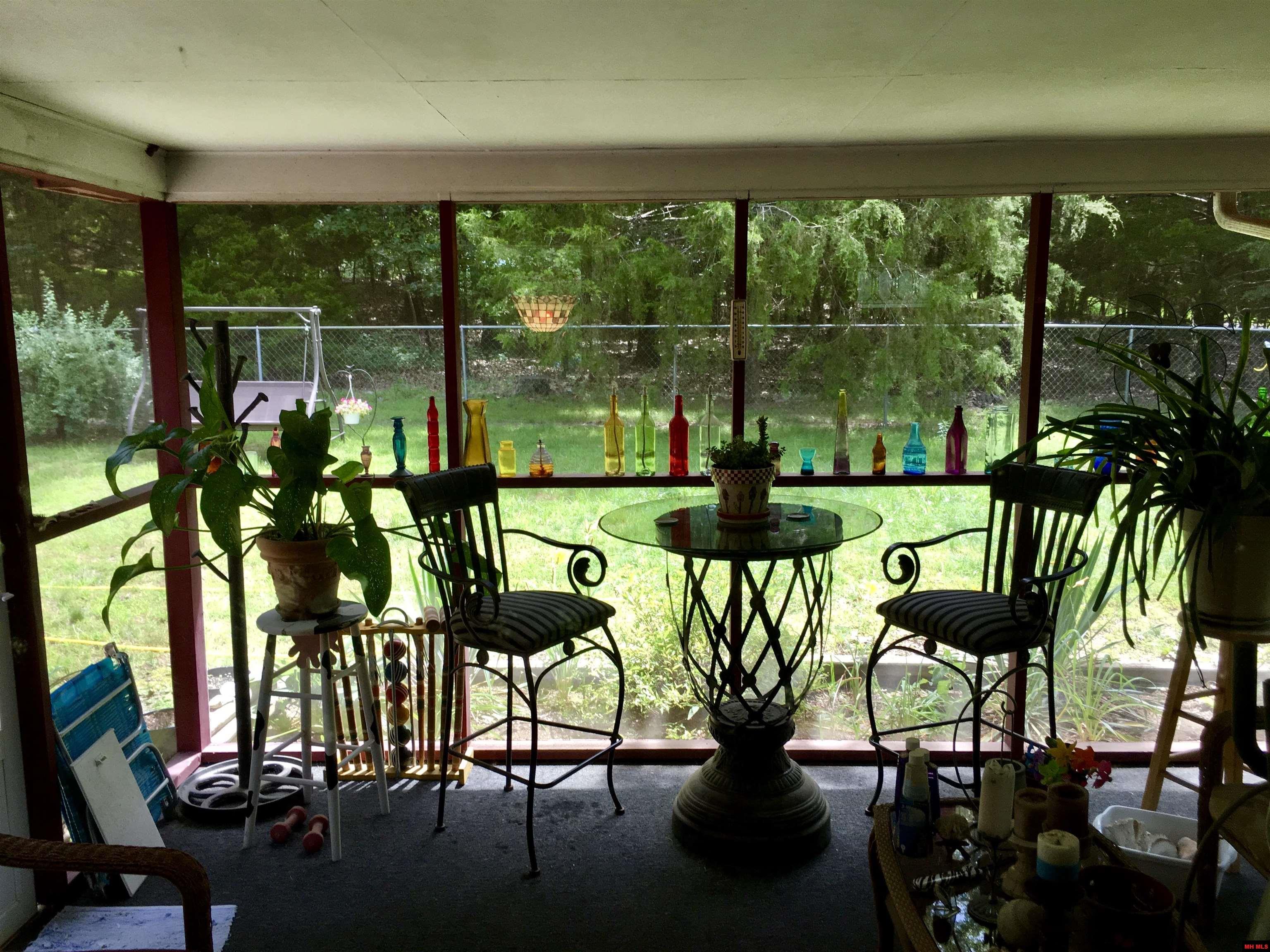 49 WATERFRONT CIRCLE