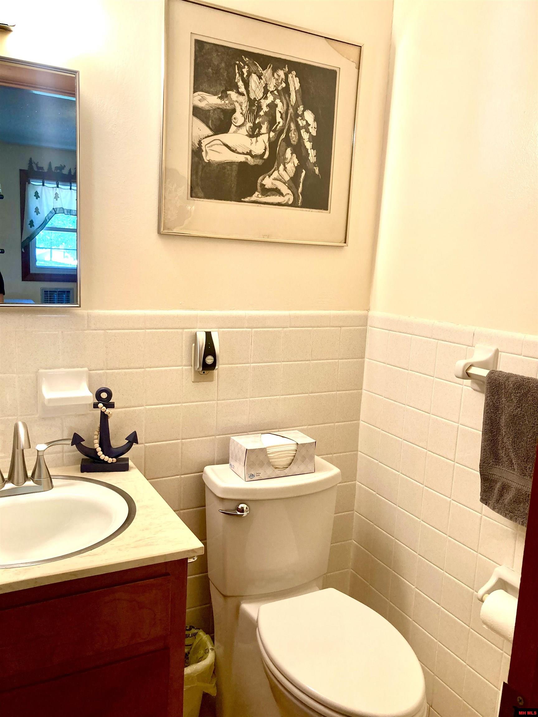 49 WATERFRONT CIRCLE