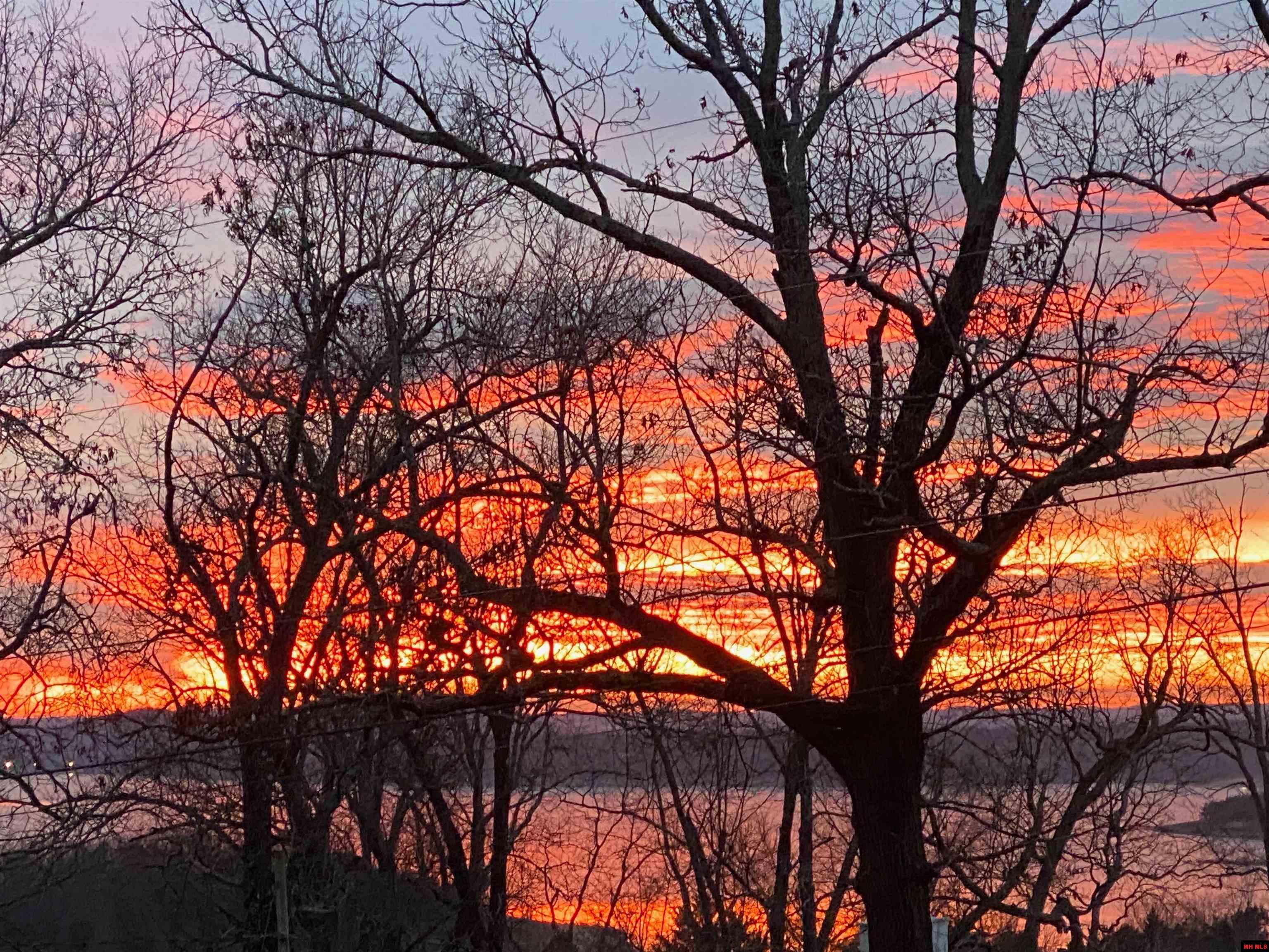 49 WATERFRONT CIRCLE