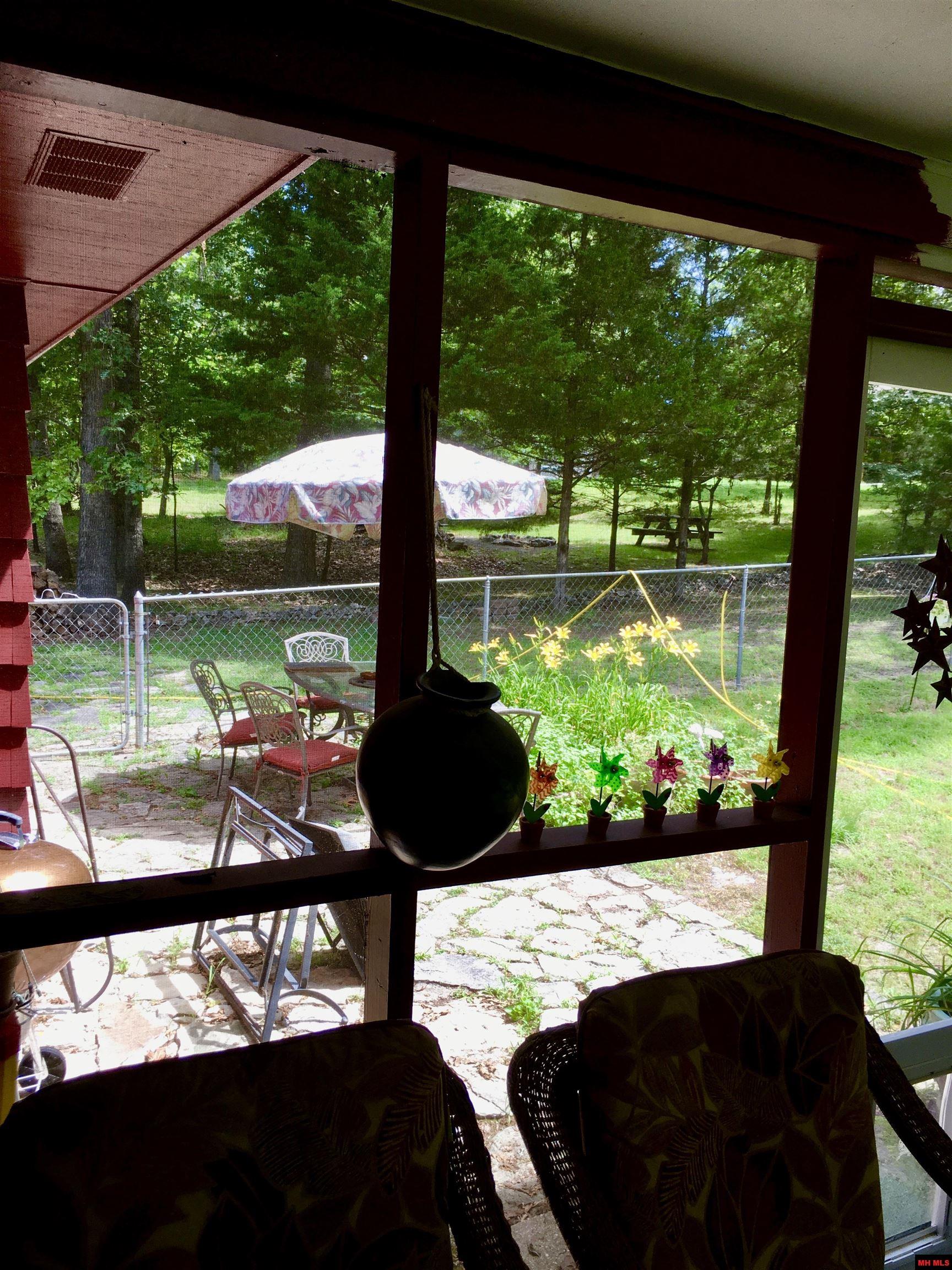 49 WATERFRONT CIRCLE