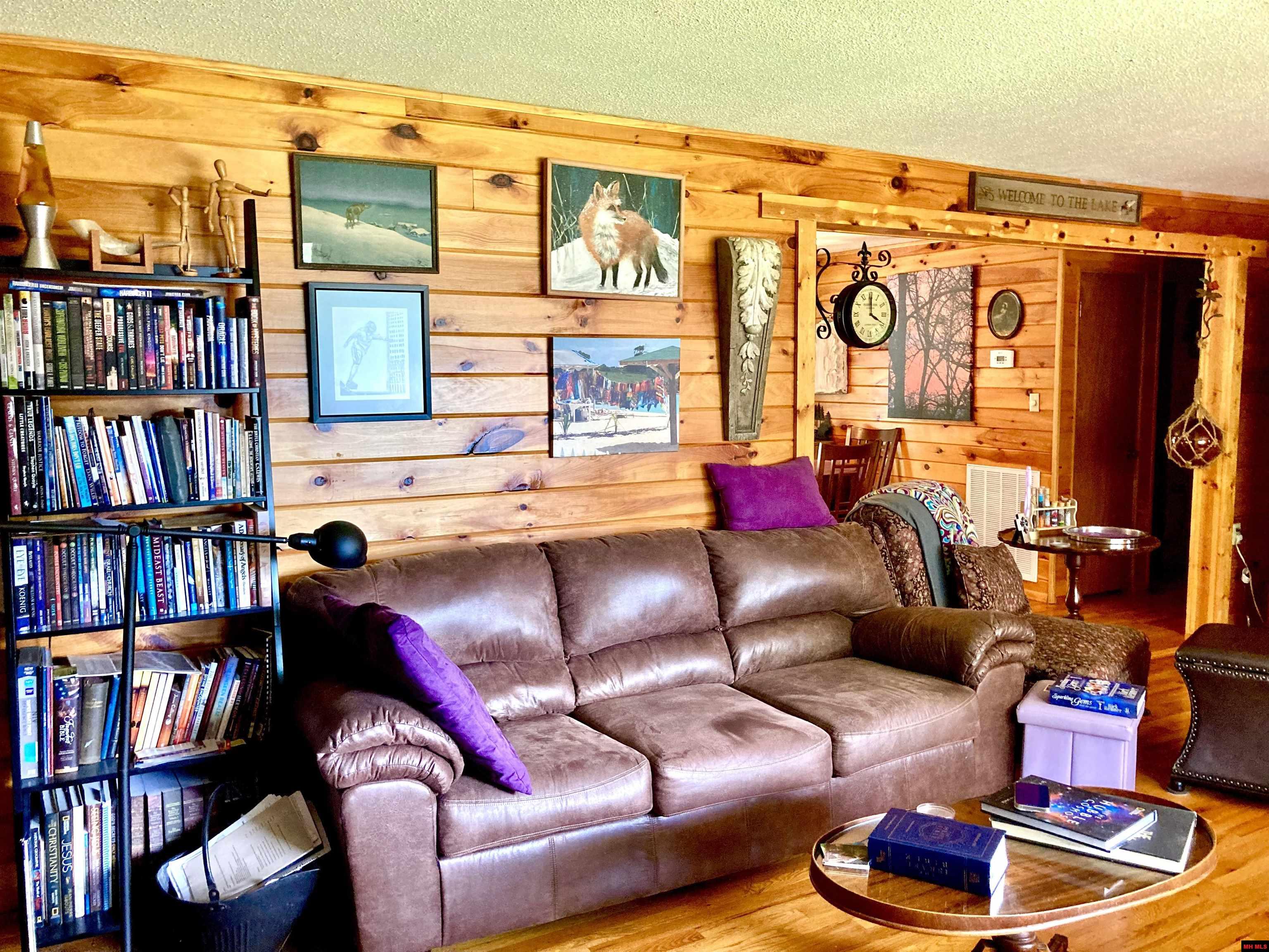 49 WATERFRONT CIRCLE