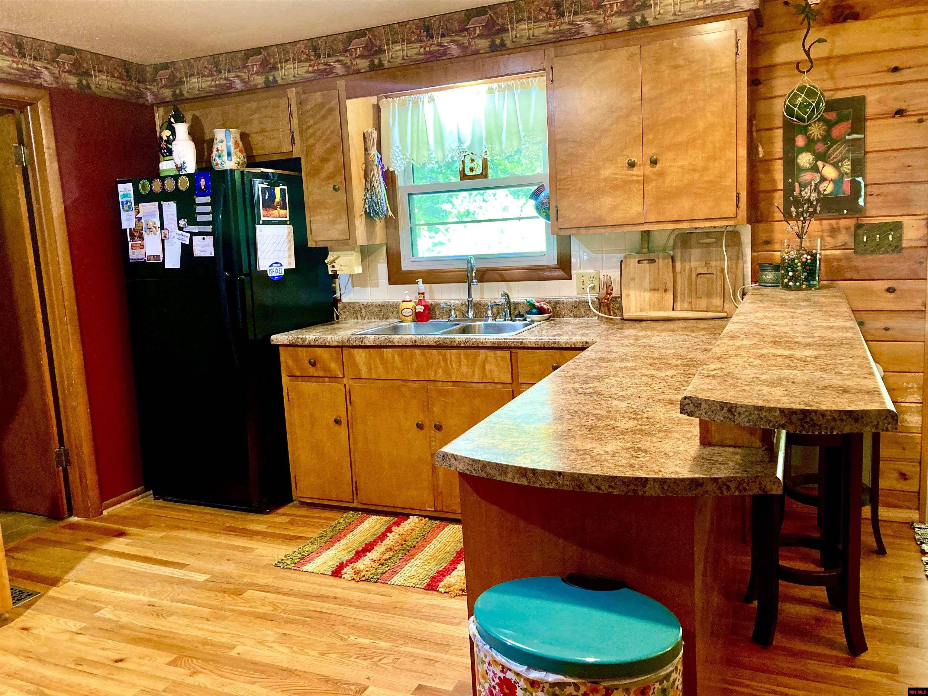 49 WATERFRONT CIRCLE