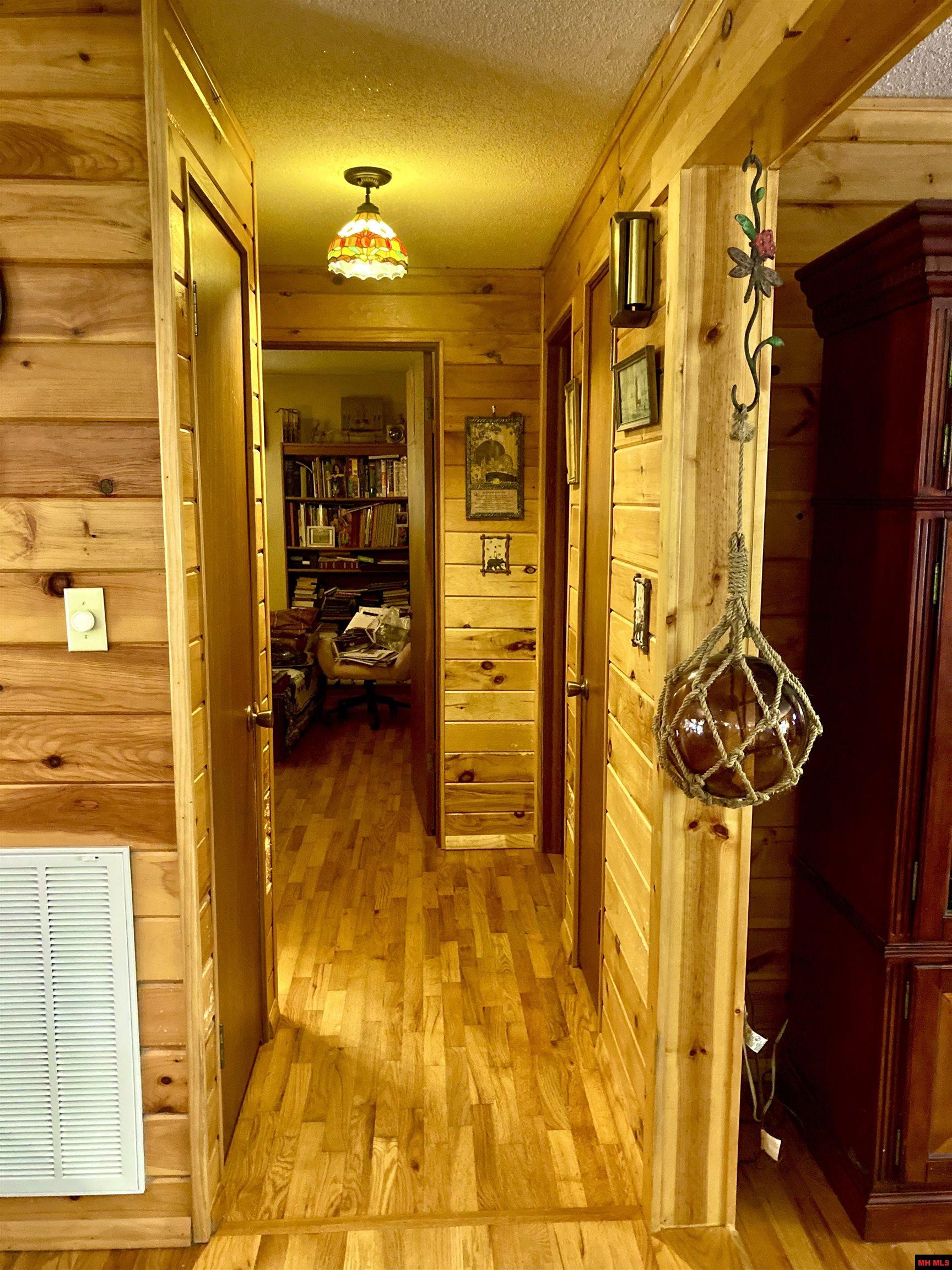 49 WATERFRONT CIRCLE