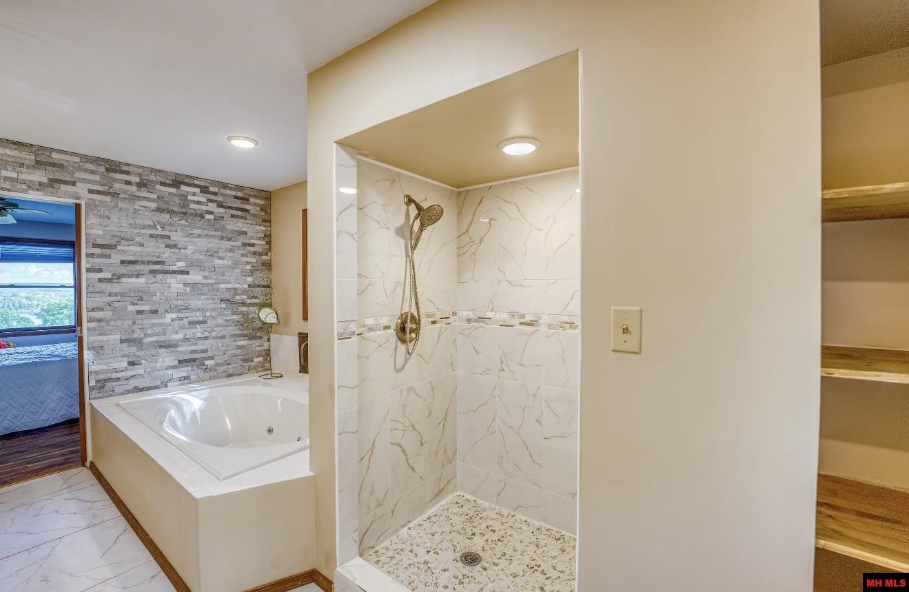 855 BUFF ROAD