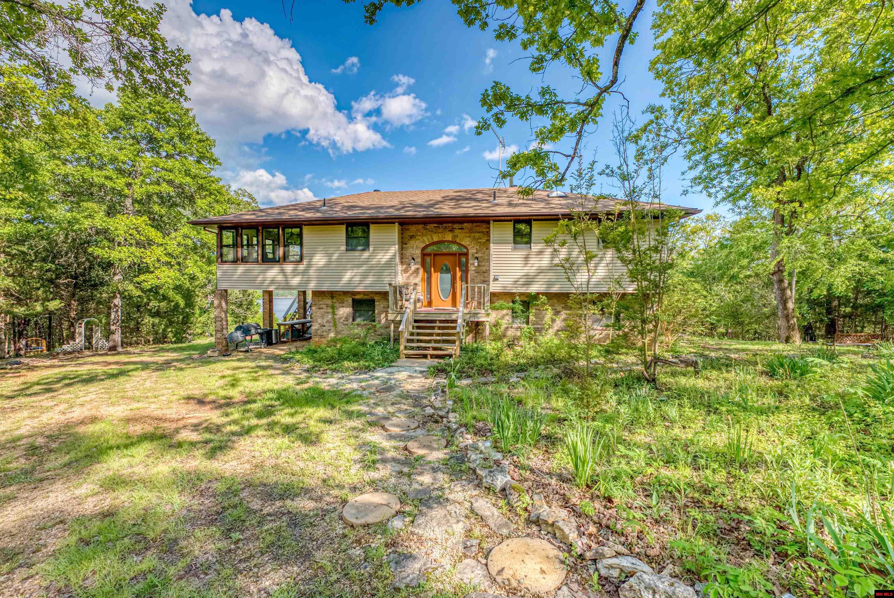 855 BUFF ROAD