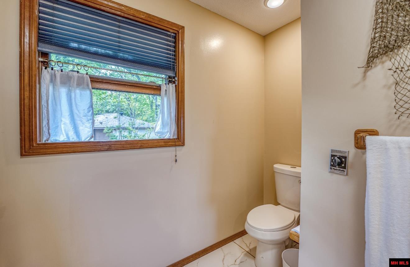 855 BUFF ROAD