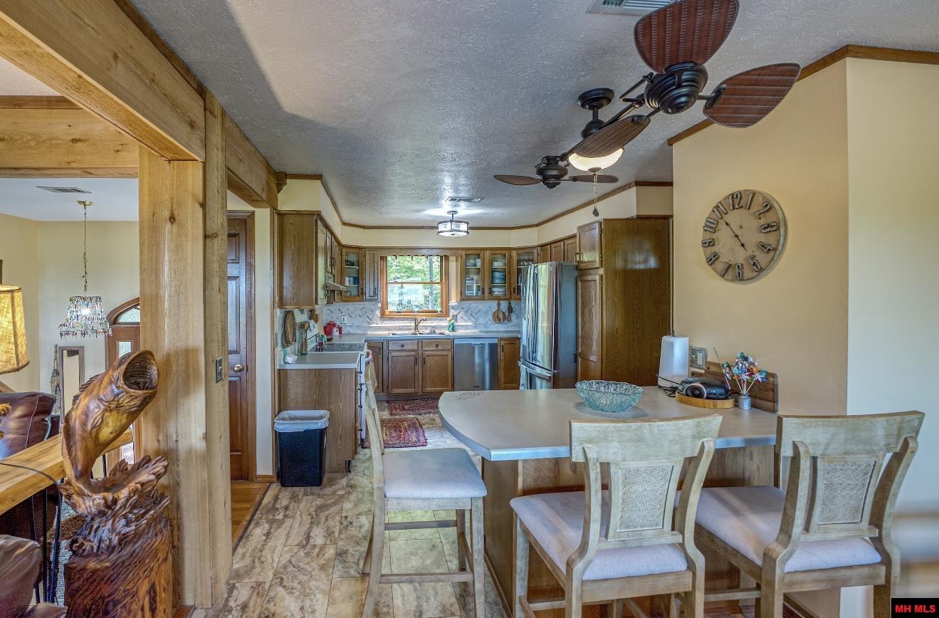 855 BUFF ROAD