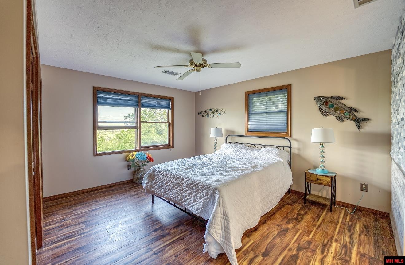 855 BUFF ROAD