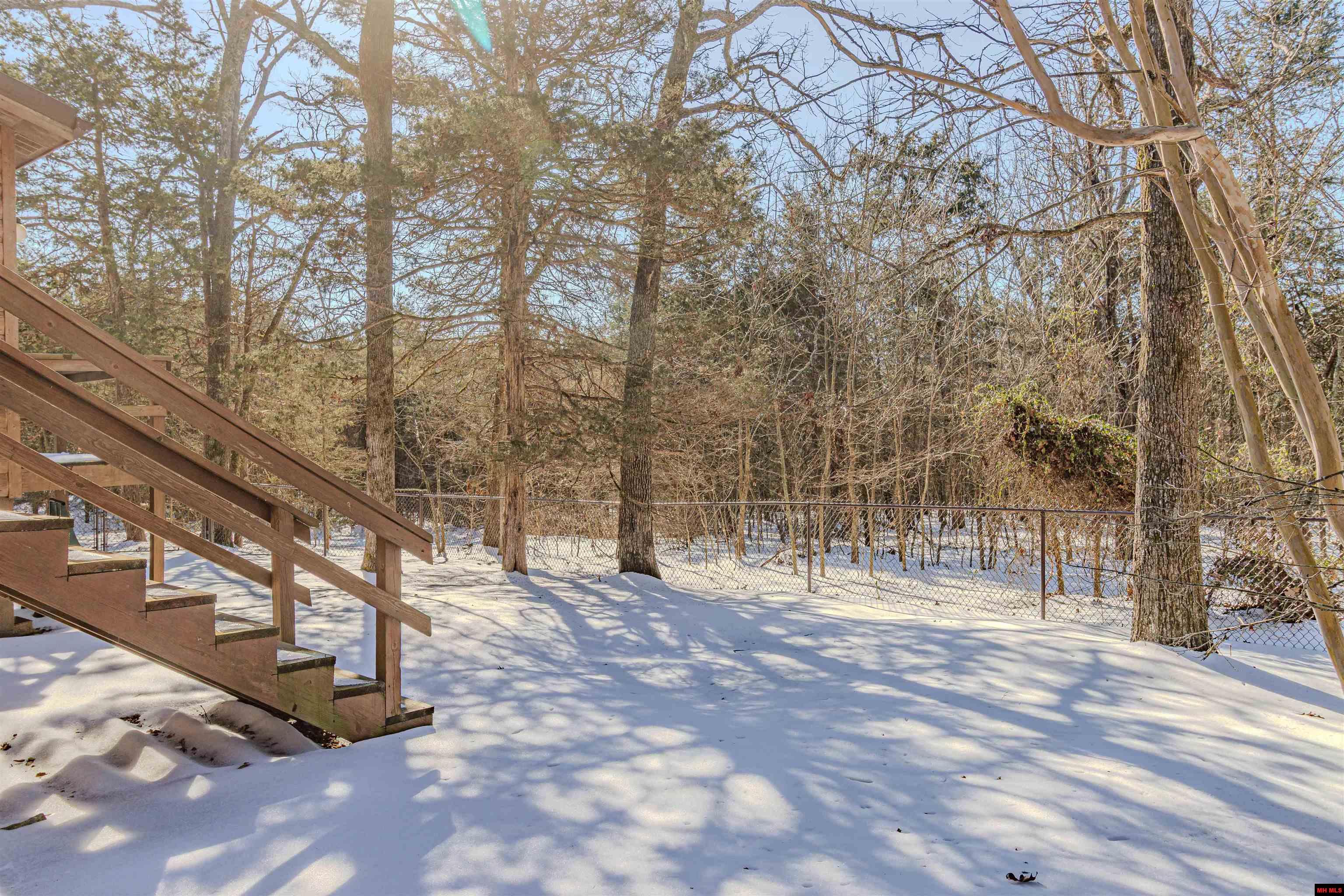 1017 PEACE VALLEY ROAD