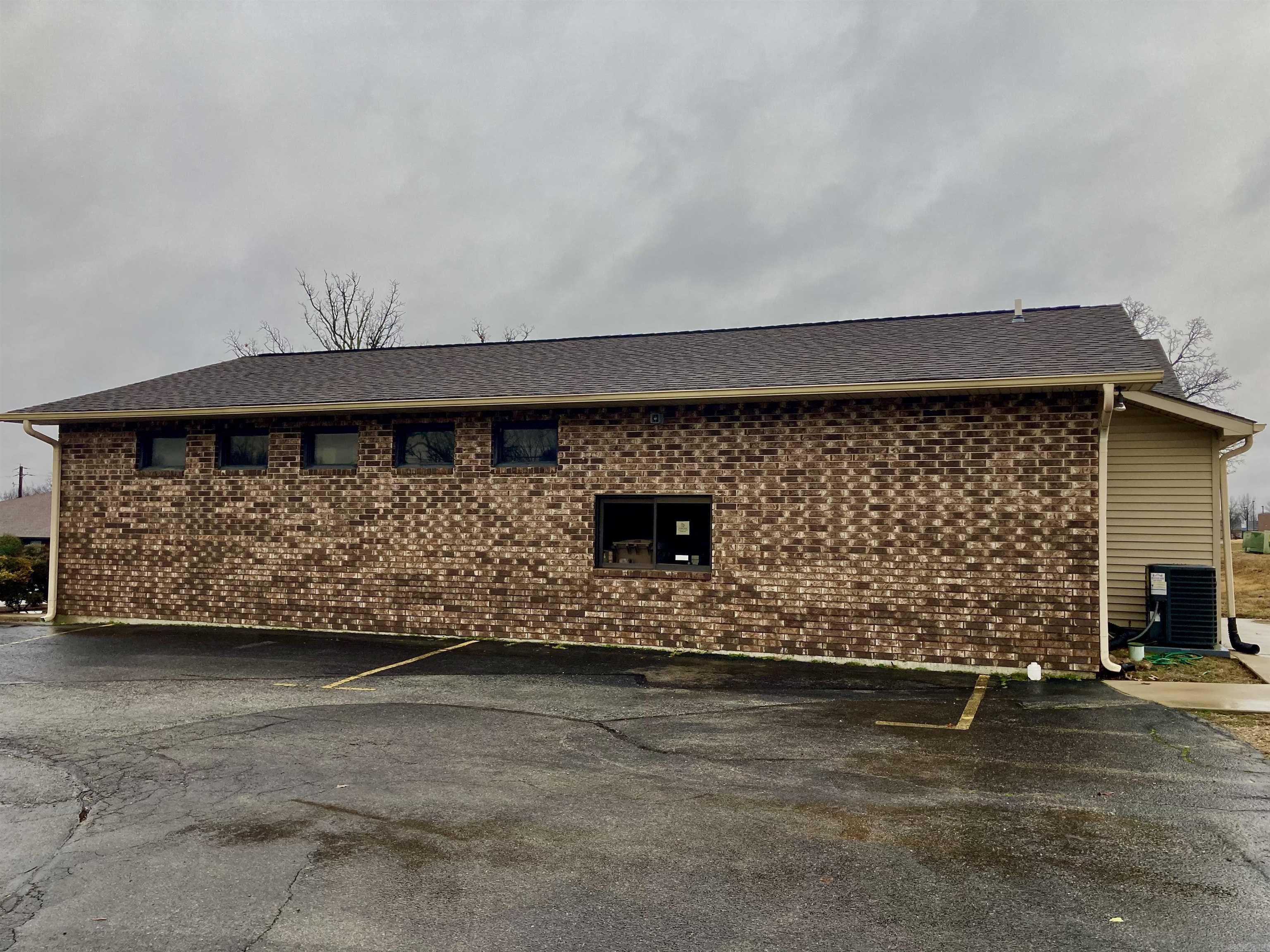 2 Medical Plaza