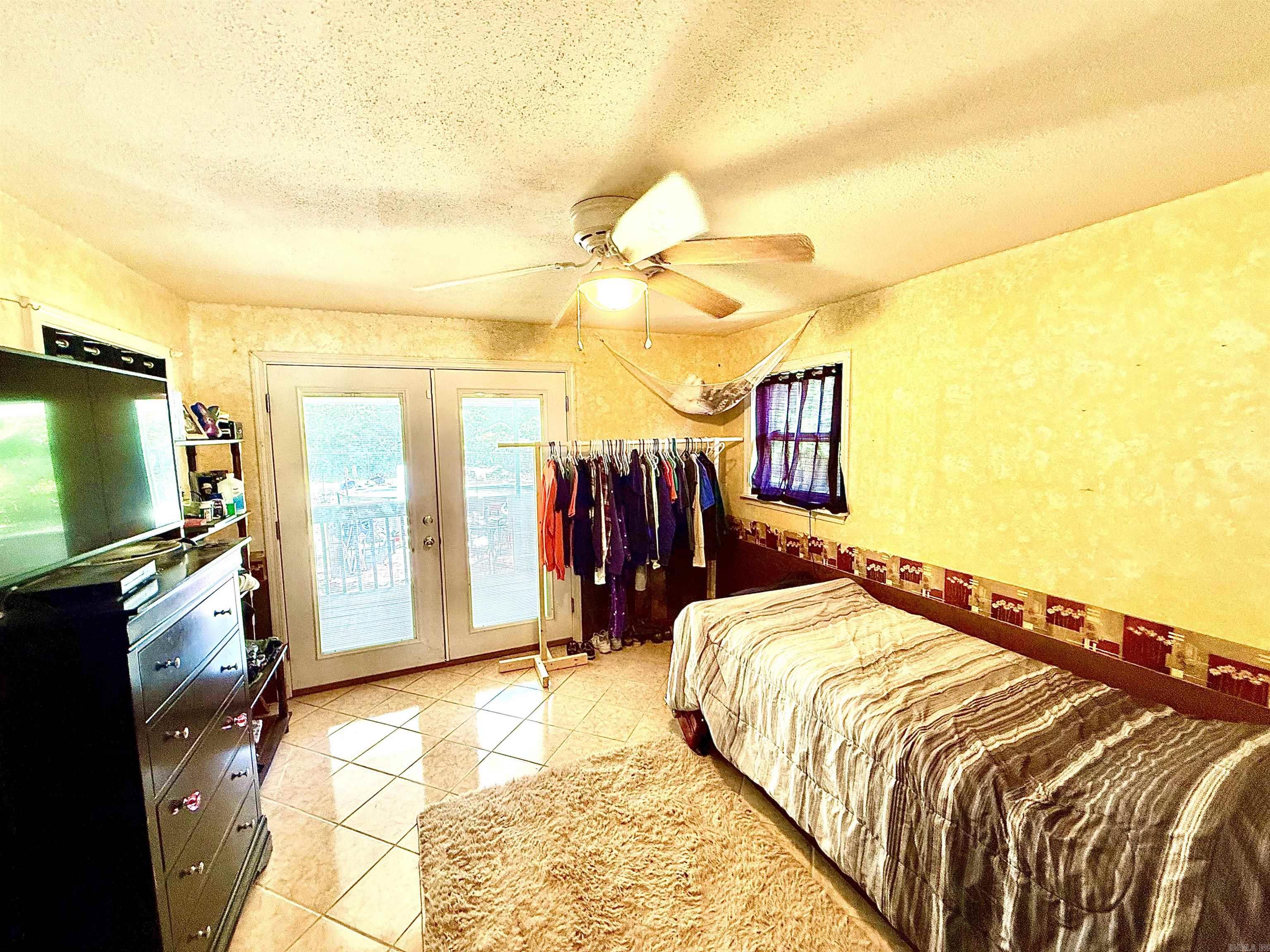 104 Castle Hill Drive