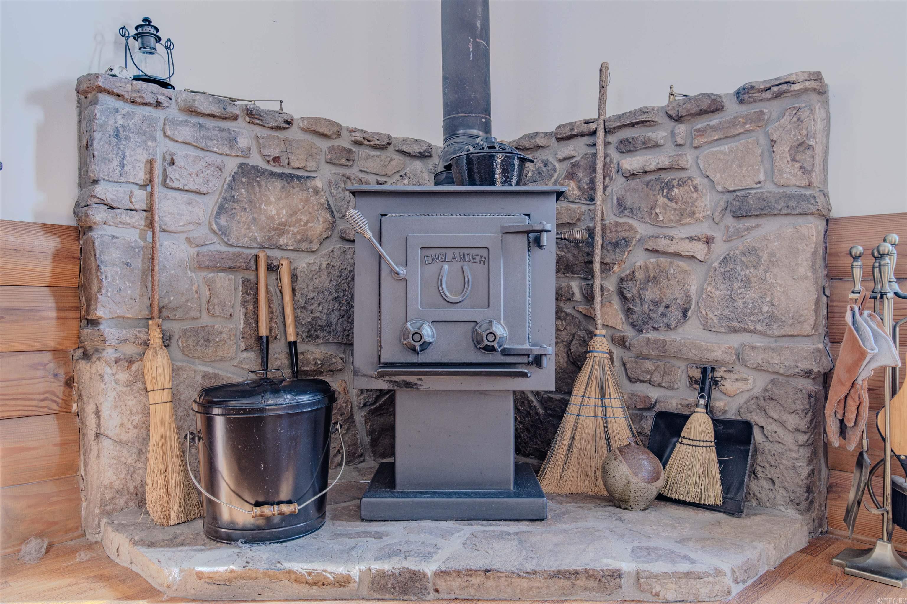 1017 Peace Valley Road Road