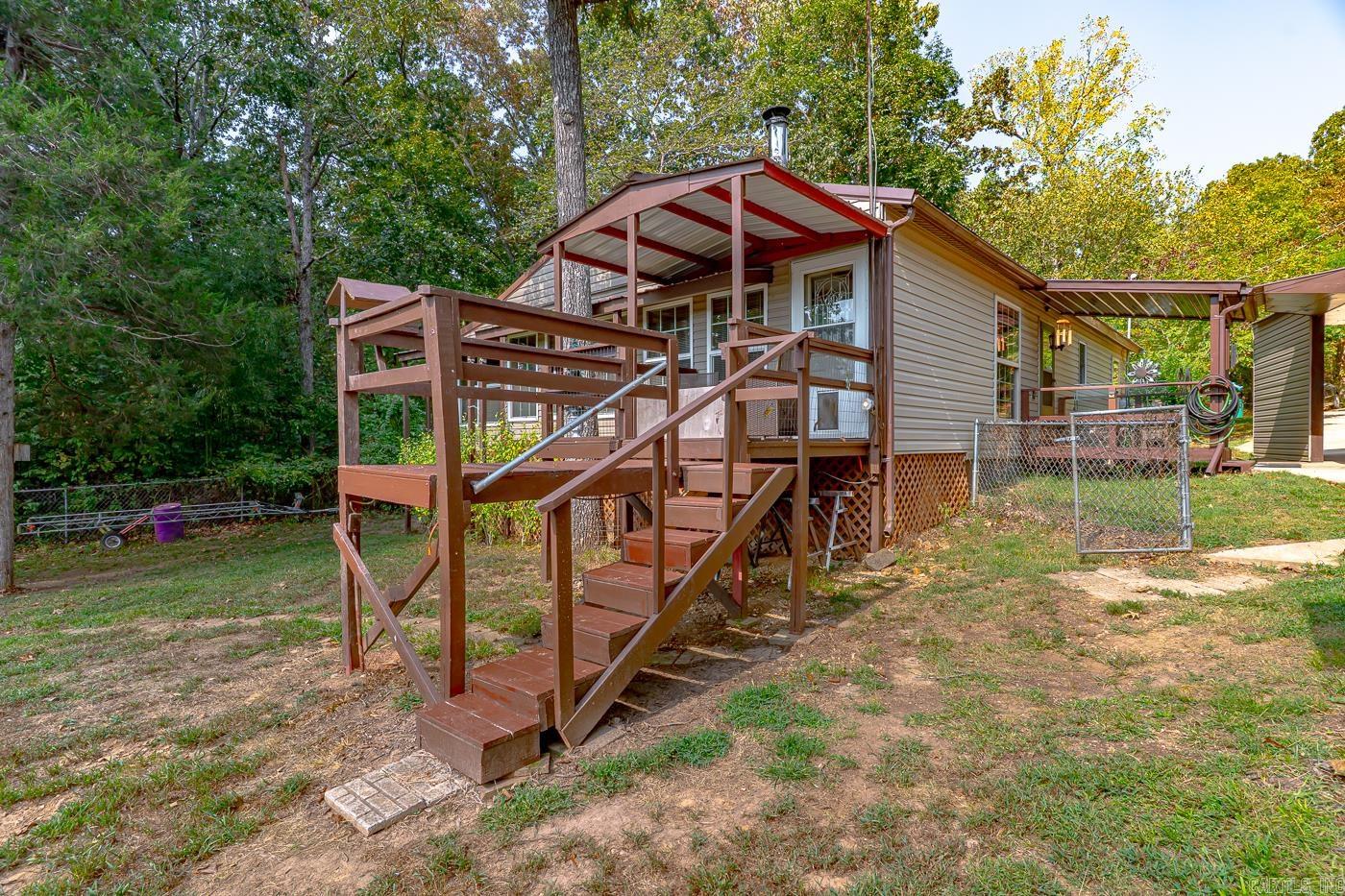 21 W Lakeshore Dr