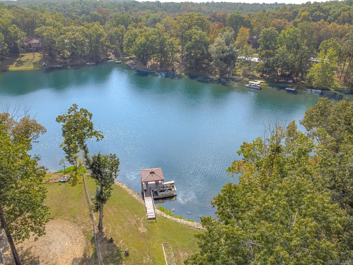 21 W Lakeshore Dr