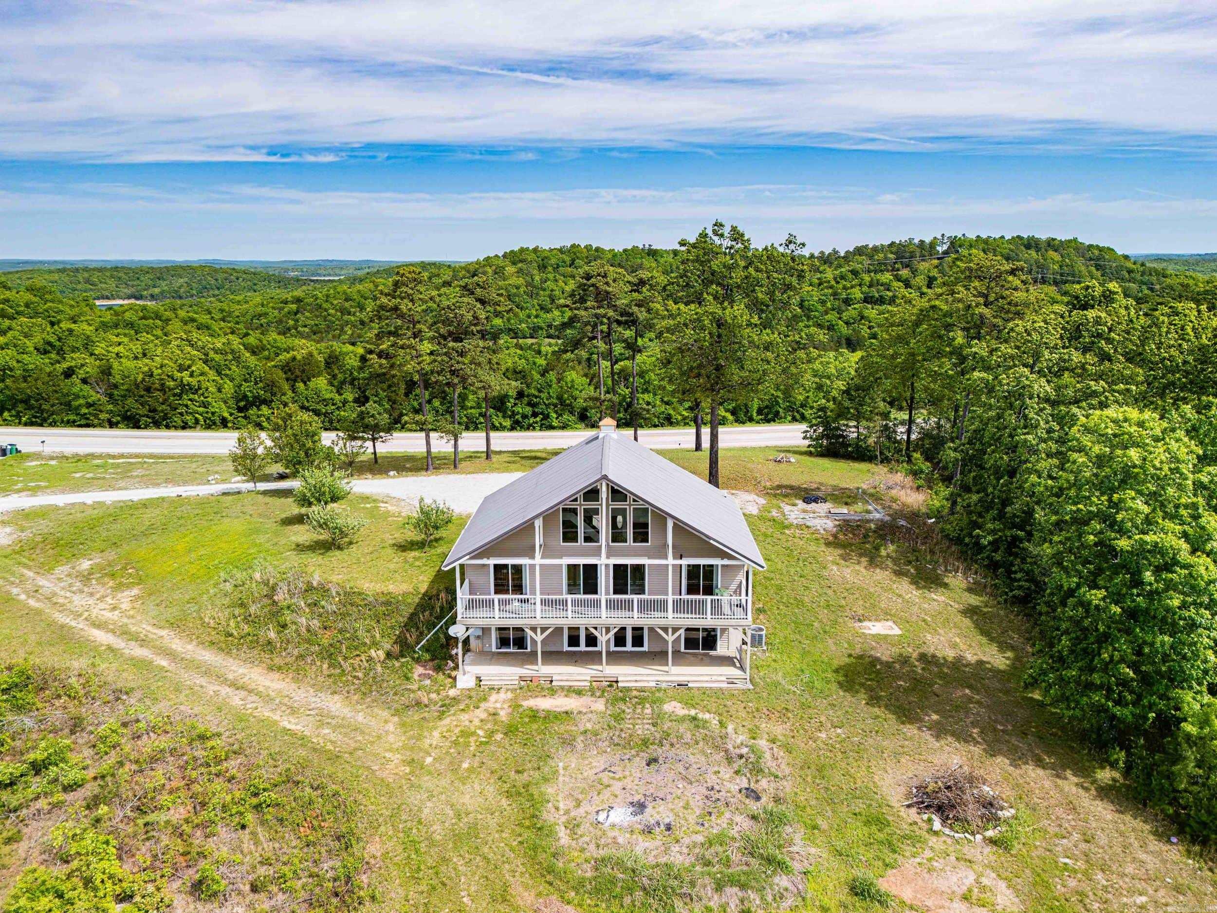 4605 Highway 177