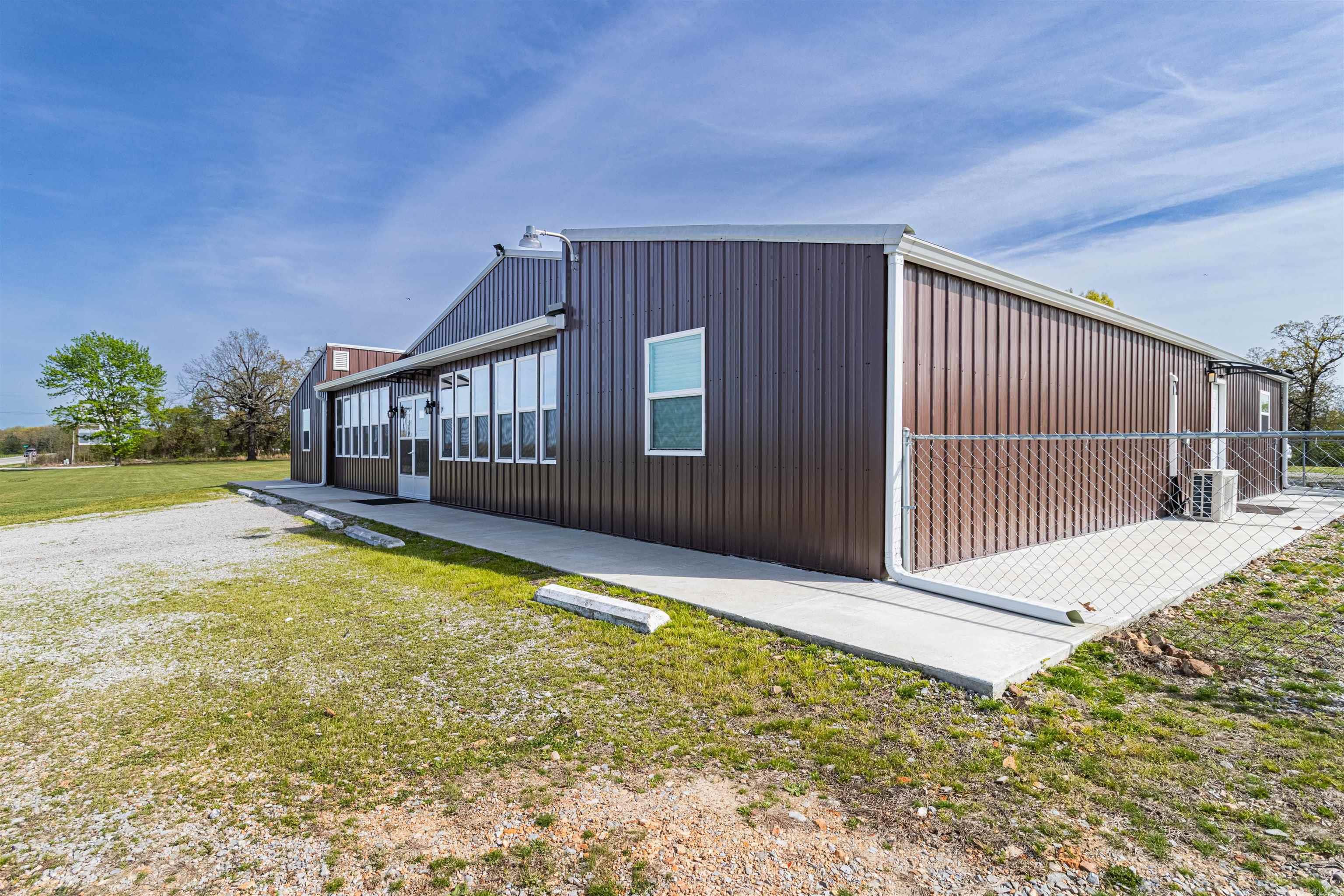 5420 Hwy 5 N