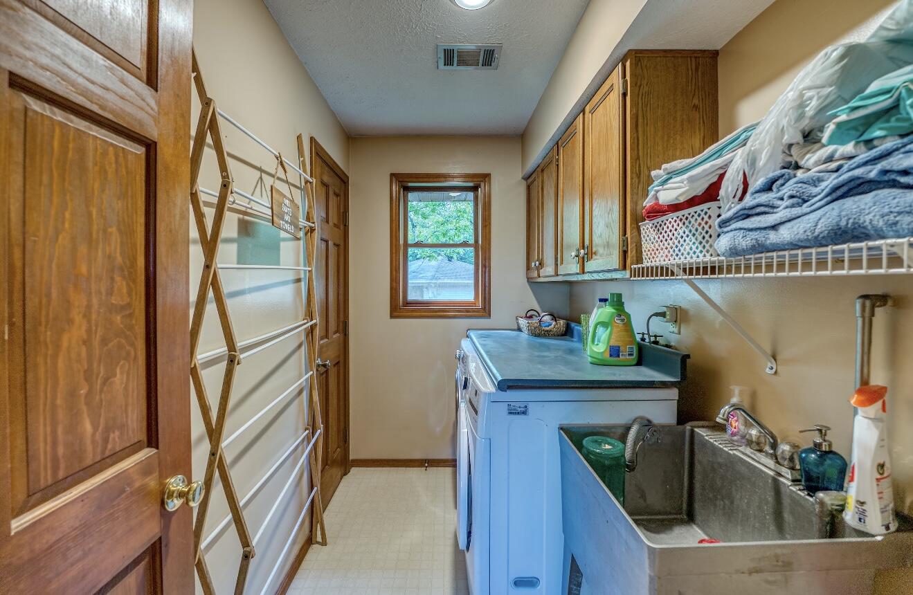 855 Buff Road Road