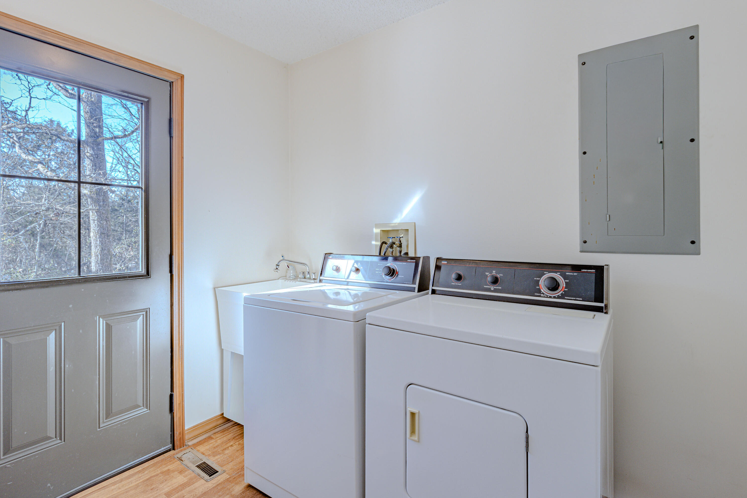 1017 Peace Valley Road