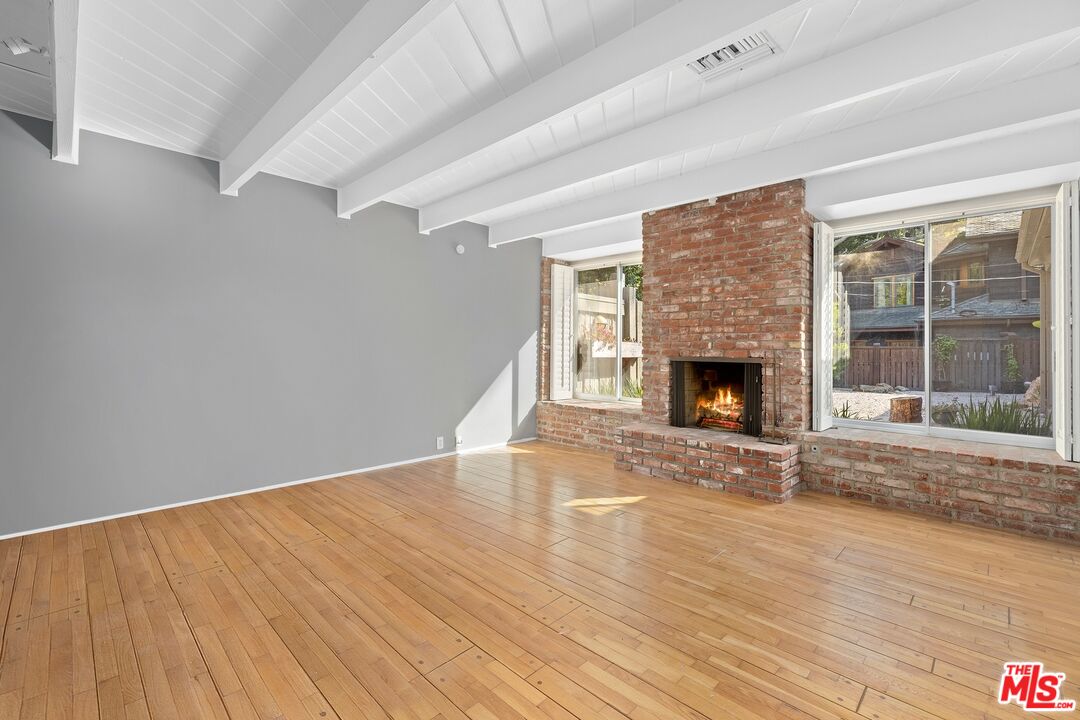 653 Hightree Rd