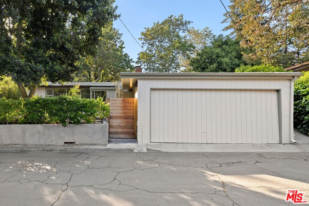 653 Hightree Rd