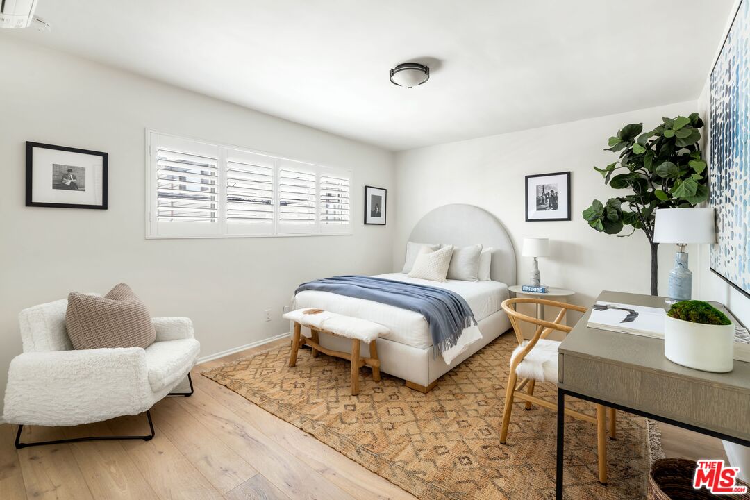 1333 Yale St Unit: 8