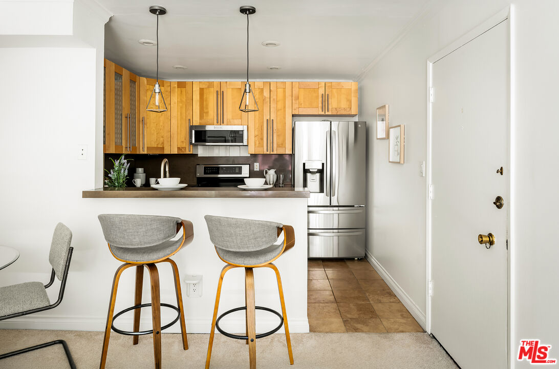 11750 W Sunset Blvd Unit: 419