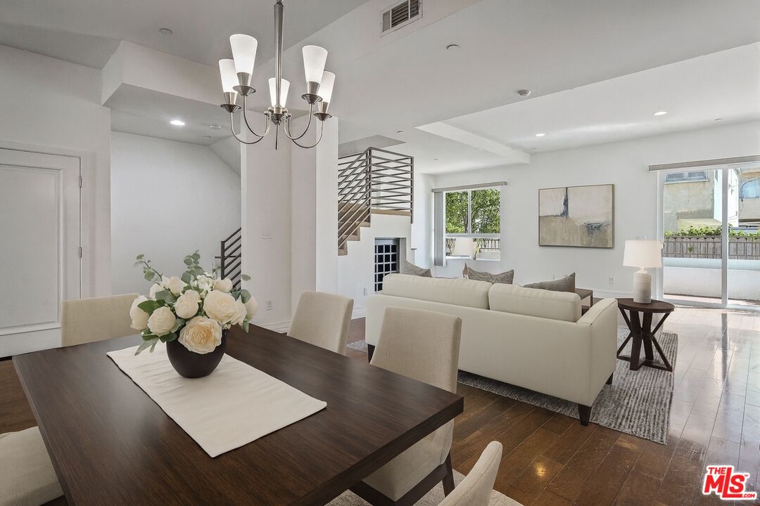 2512 28th St Unit: 104