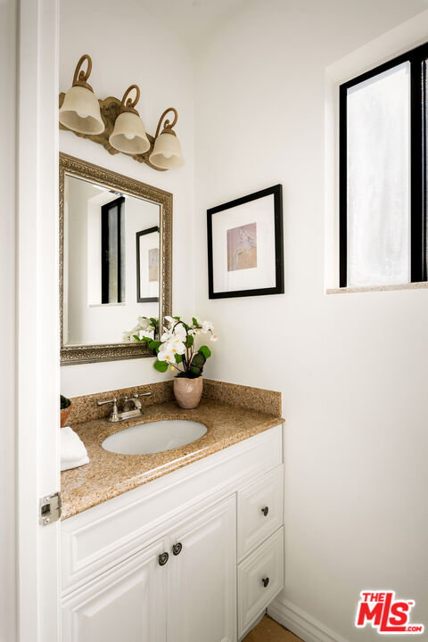 8128 Manitoba St Unit: 106