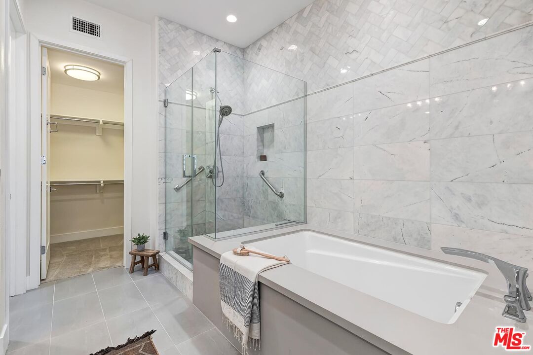 12771 Shell Pl Unit: 2