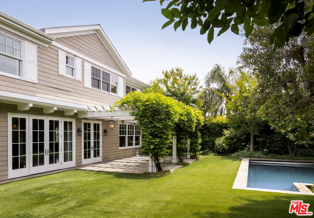 501 Toyopa Dr