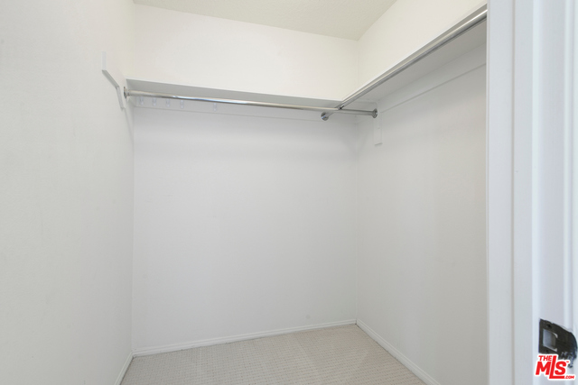 11636 MONTANA AVE Unit: 210