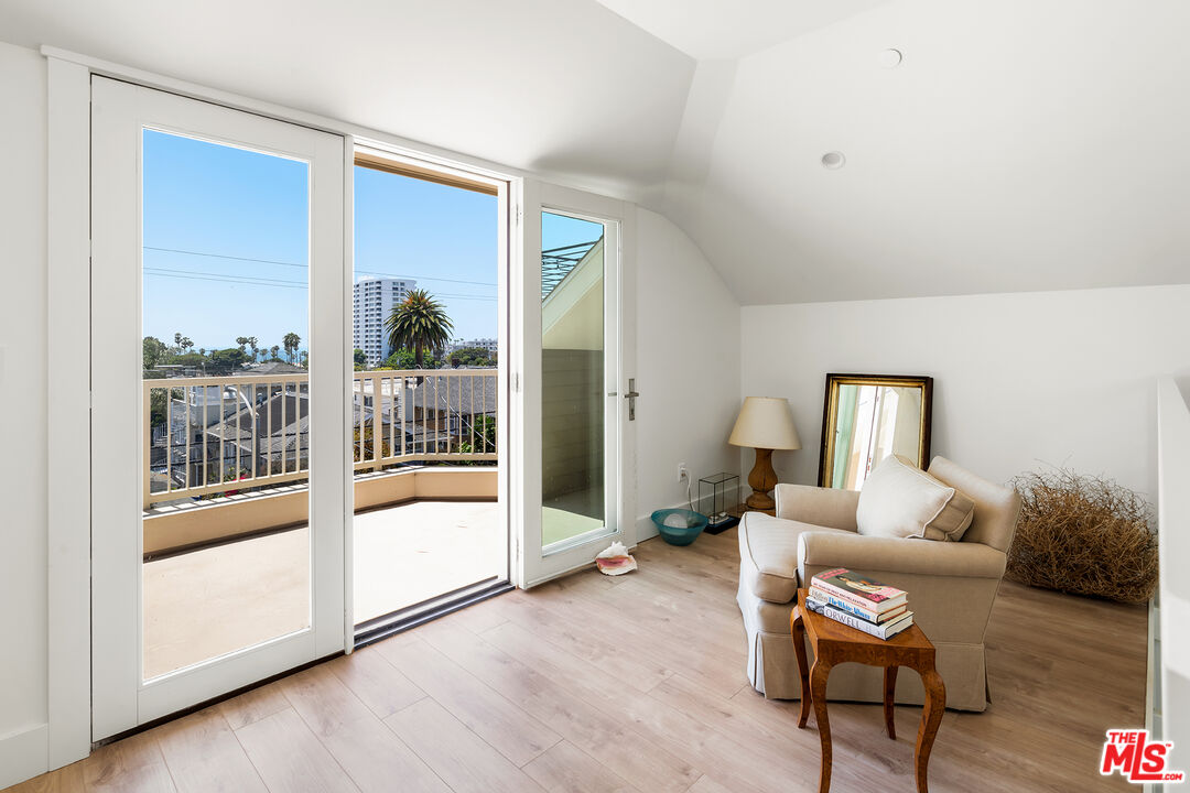 2817 3rd St Unit: #1