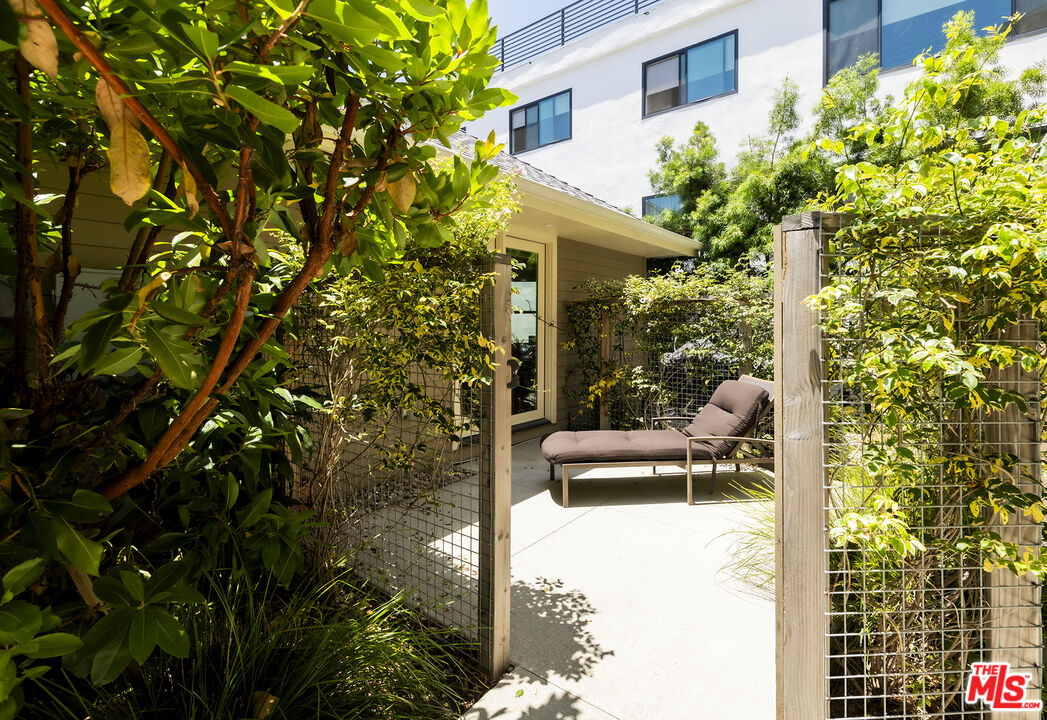 2817 3rd St Unit: #1