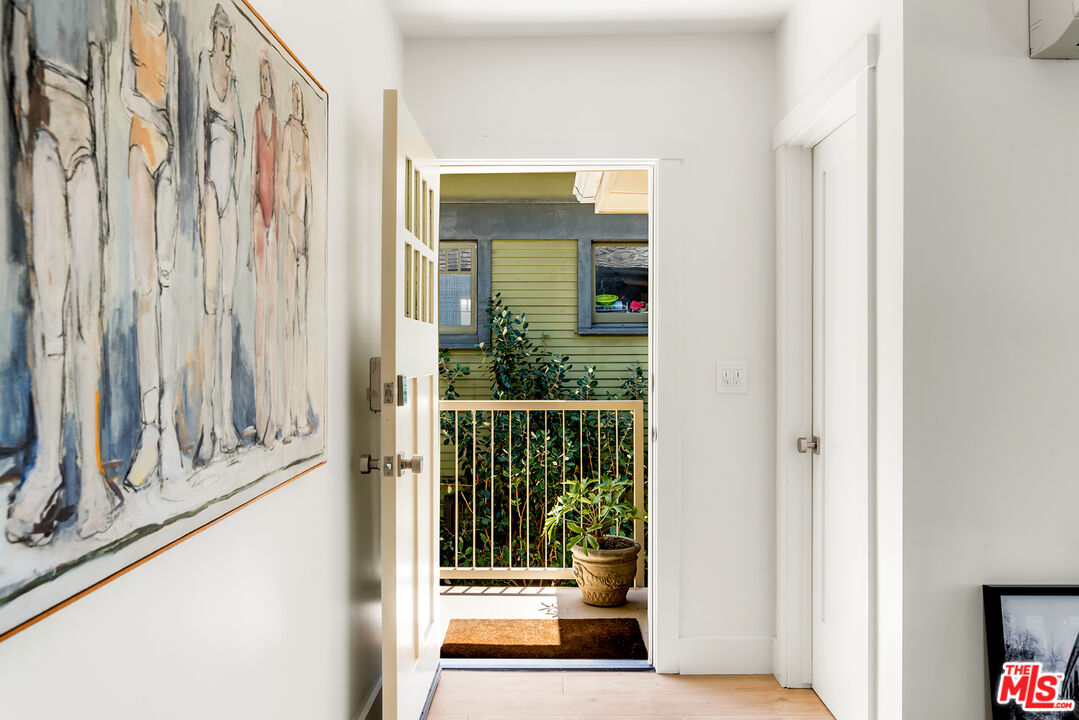 2817 3rd St Unit: #1