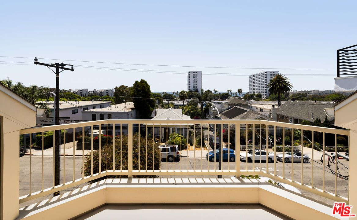 2817 3rd St Unit: #1